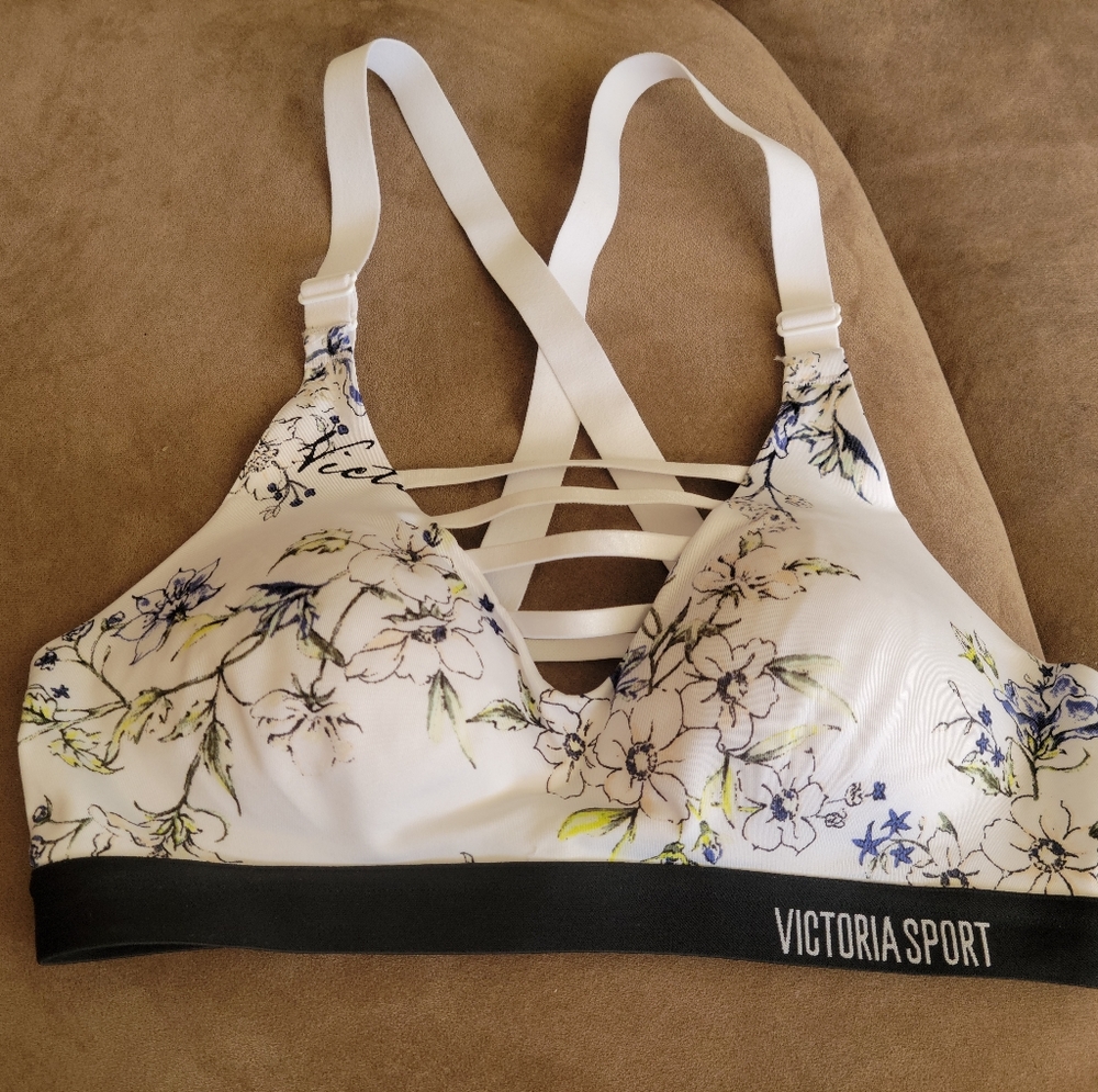 Victoria secret sports bra